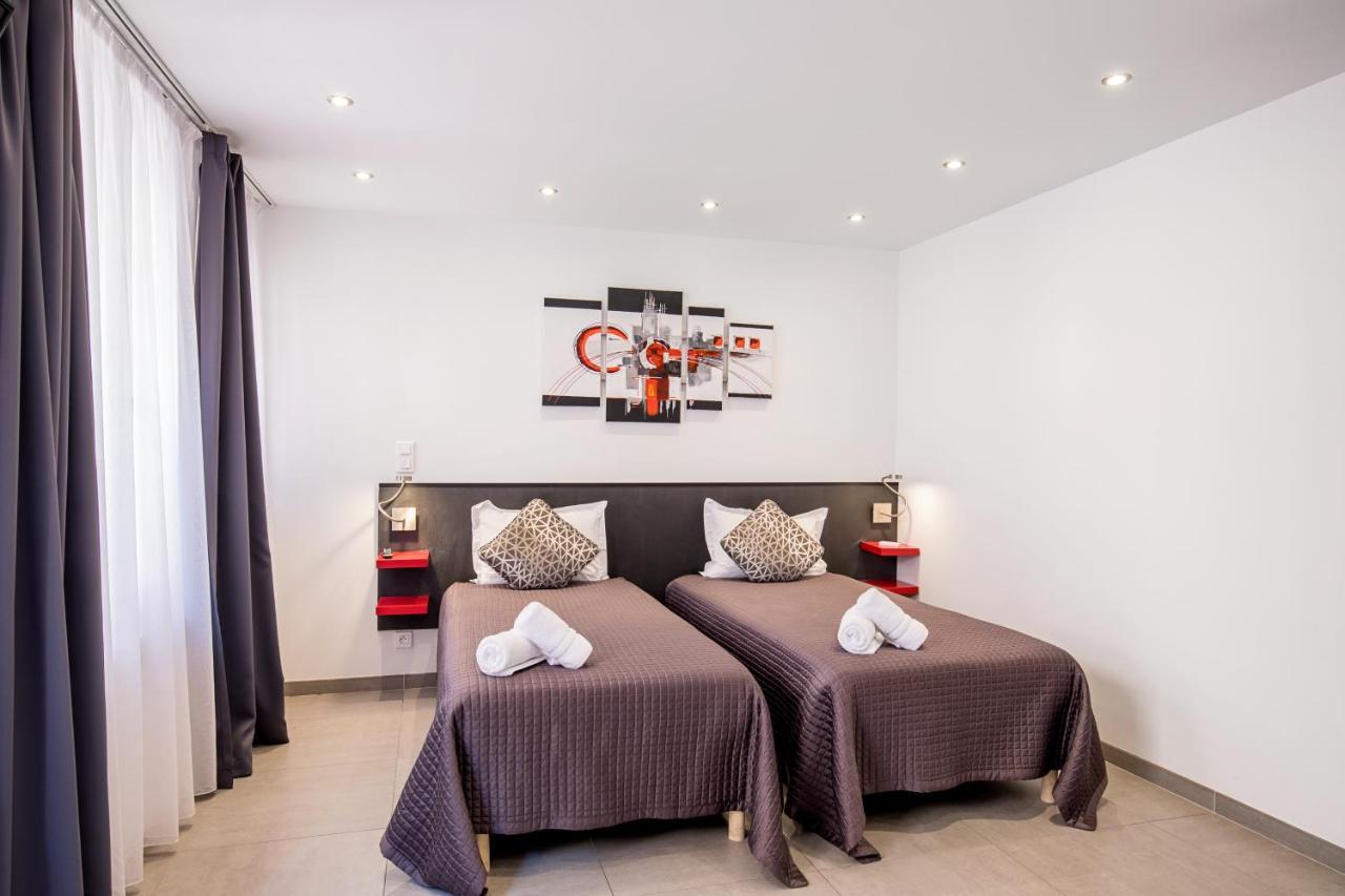 Aparthotel De L'horloge 2*
