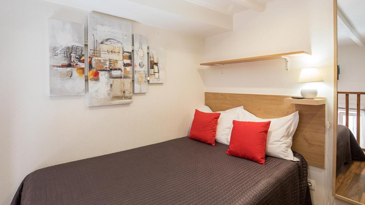 De L'horloge Aparthotel 2*