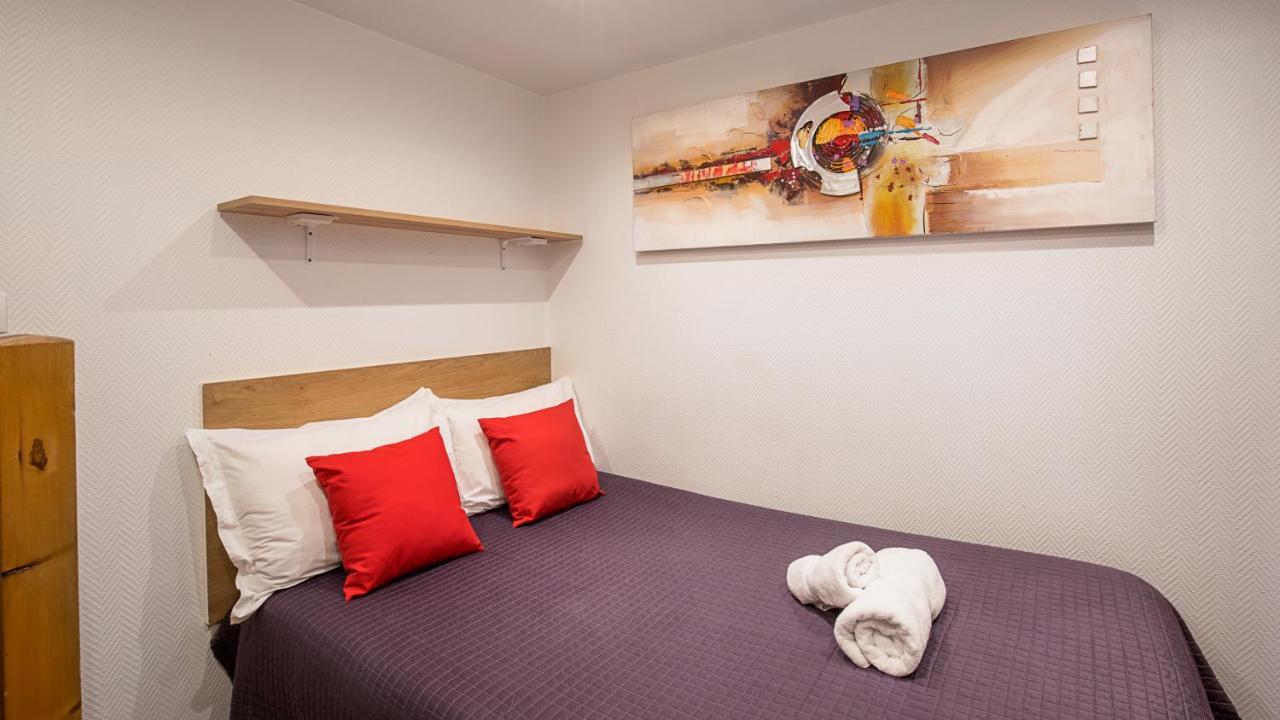 De L'horloge Aparthotel