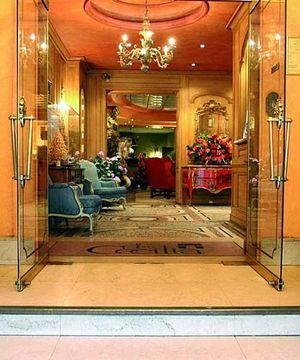 Cecilia Hotel