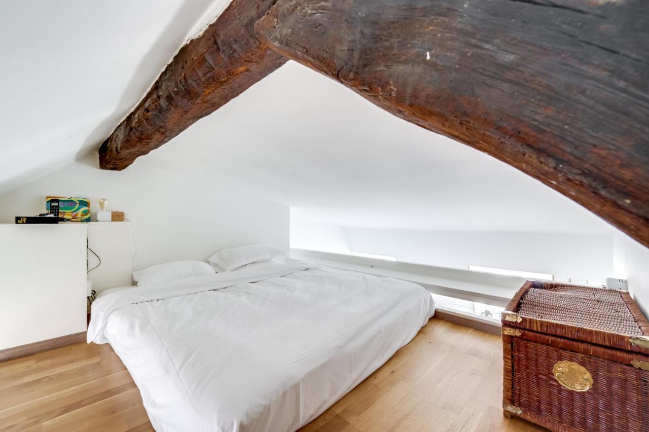 1st - Chatelet Les Halles - Rue Ferronnerie - Id 161 Apartment Paris