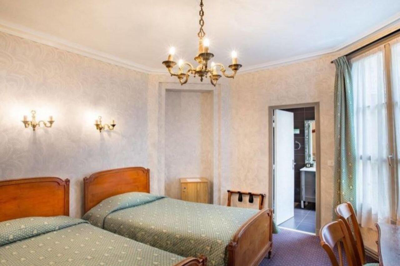 Hotel Louvre Paris