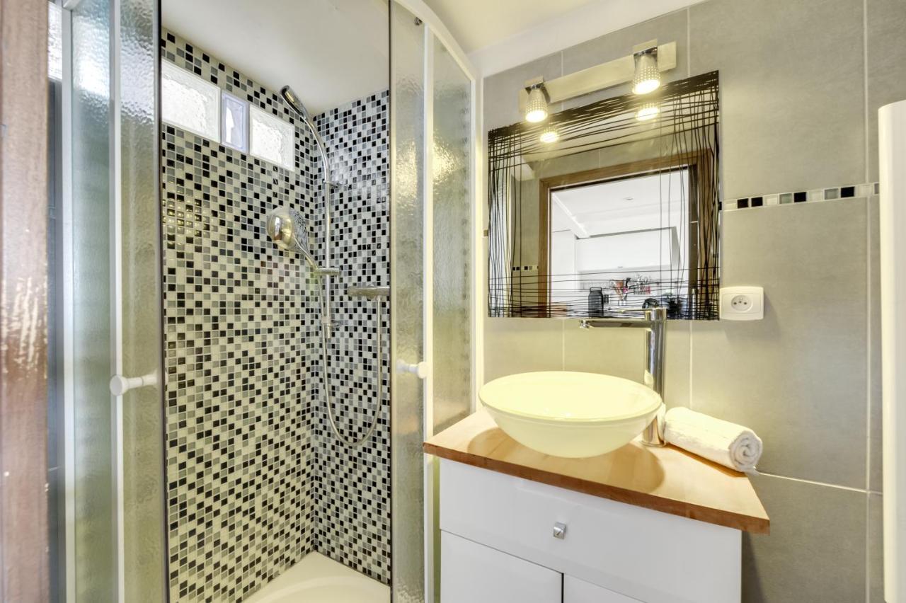 1st - Chatelet Les Halles - Rue Ferronnerie - Id 161 Paris