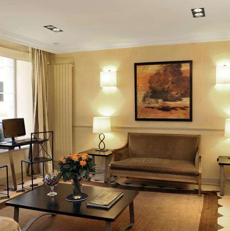 Relais Bosquet Paris