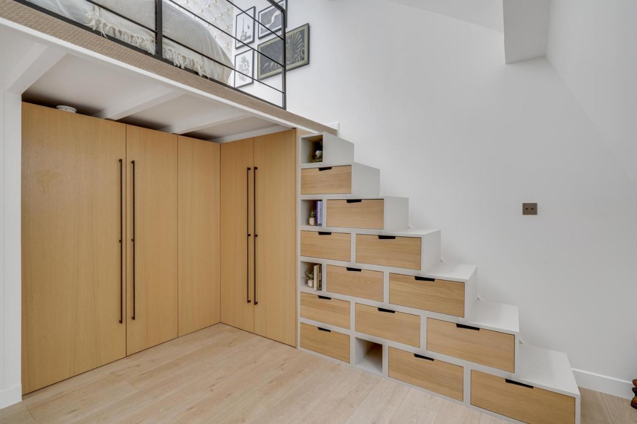 Amazing Historical Parisien Loft Next To Louvre Area-4 Apartment Paris