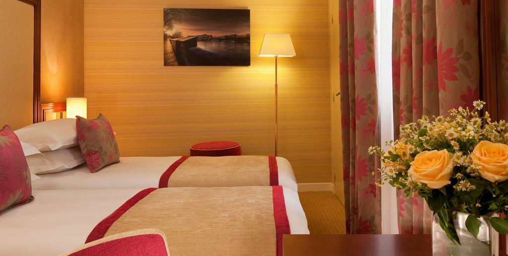 Saint Honore 3* Paris