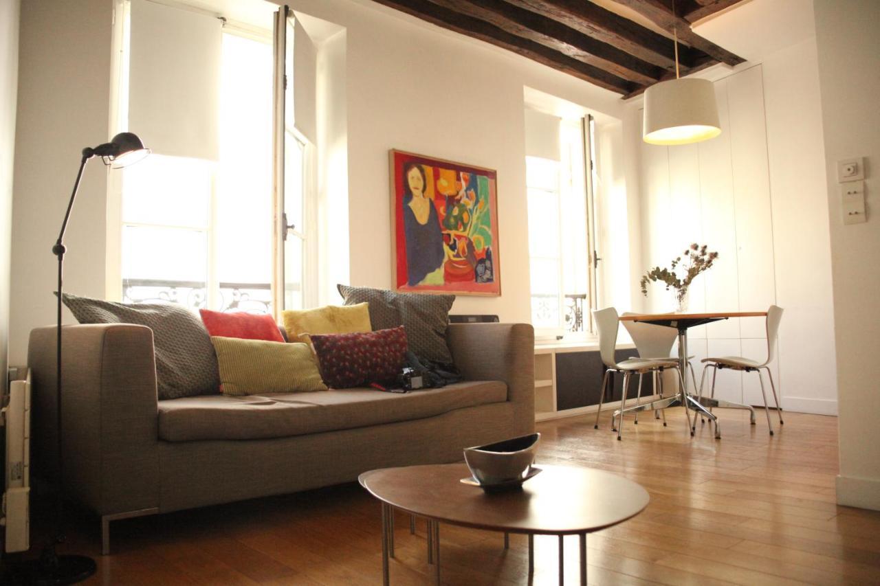 Sèvres-raspail 6 * Paris