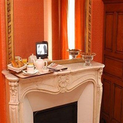 Hotel Excelsior Batignolles 3*