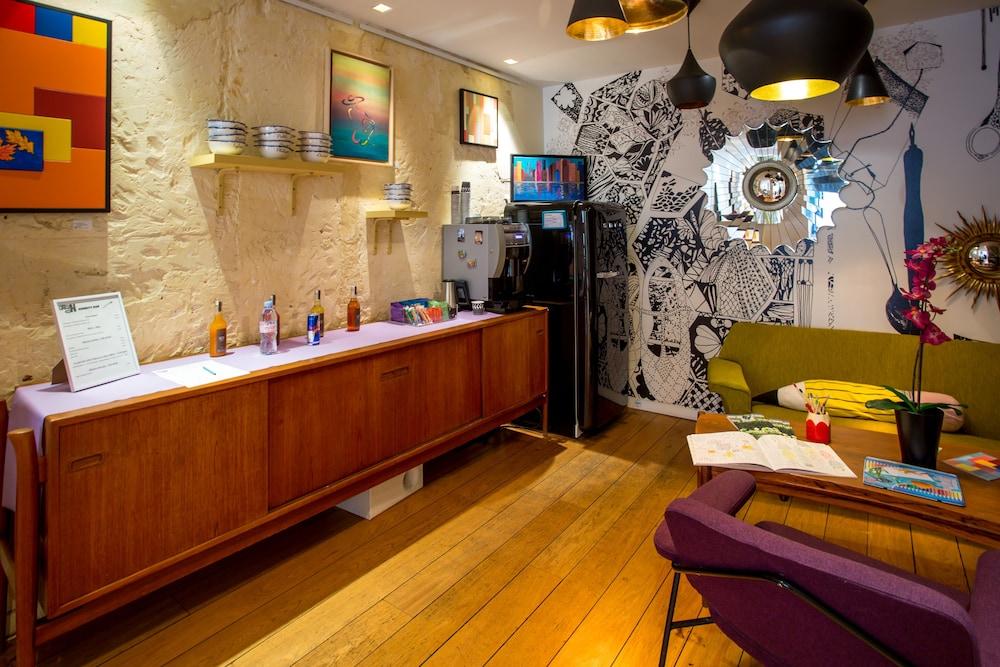 Crayon By Elegancia Hotel 3*
