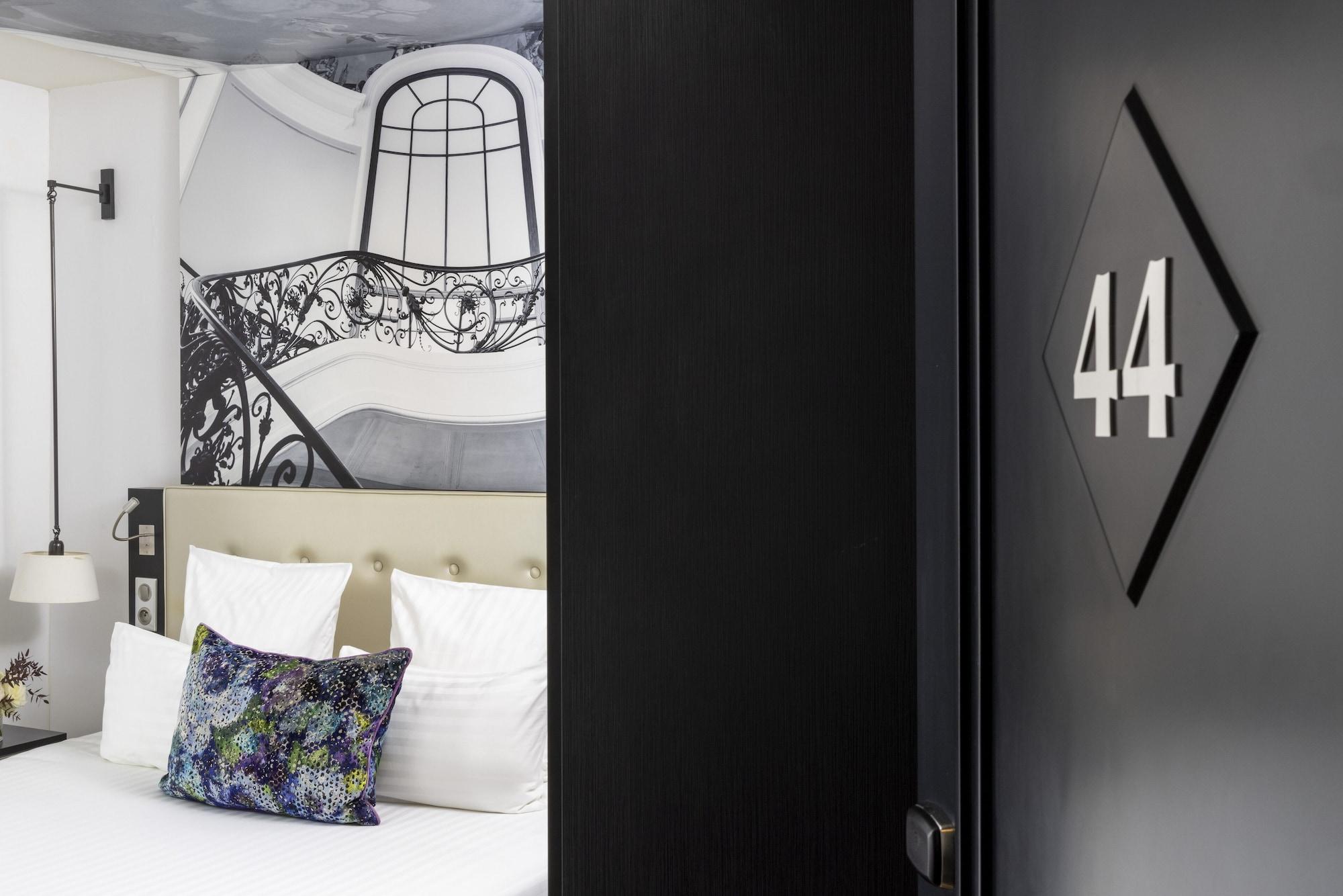 Hotel Gustave Paris