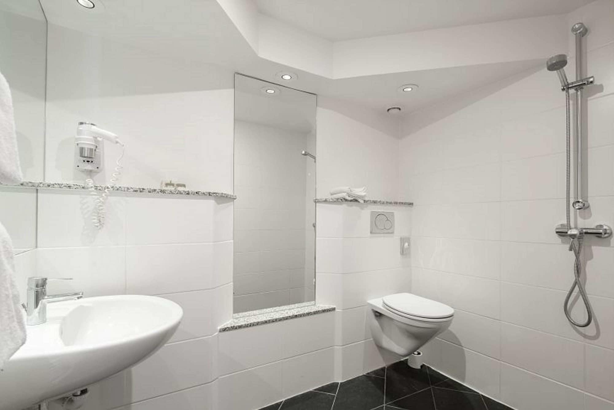 Hotel Claret Bercy Paris
