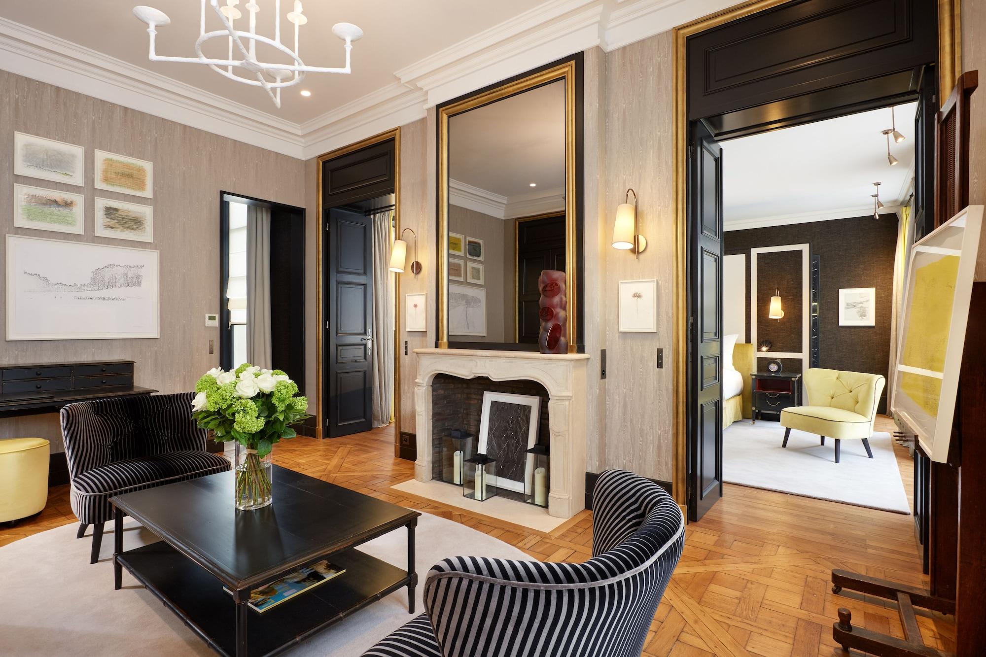 Hotel Le Pavillon De La Reine