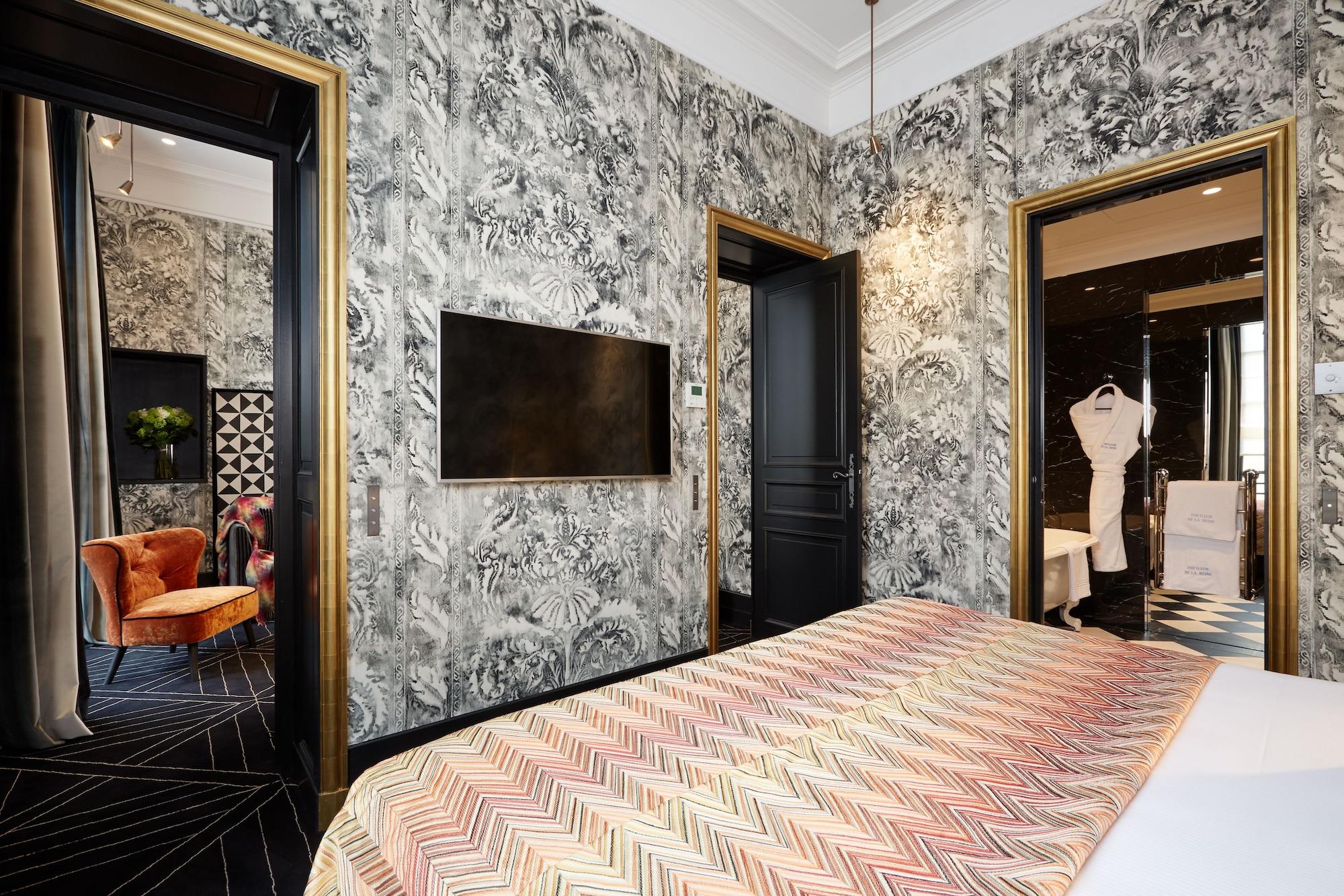 Le Pavillon De La Reine 5* Paris