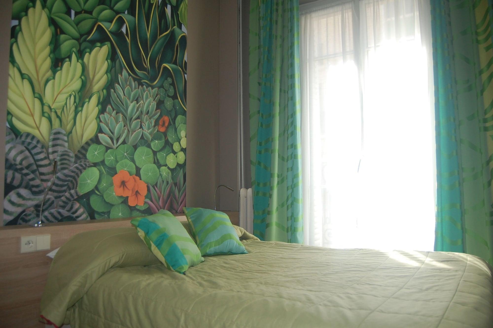 Jean Bart Hotel