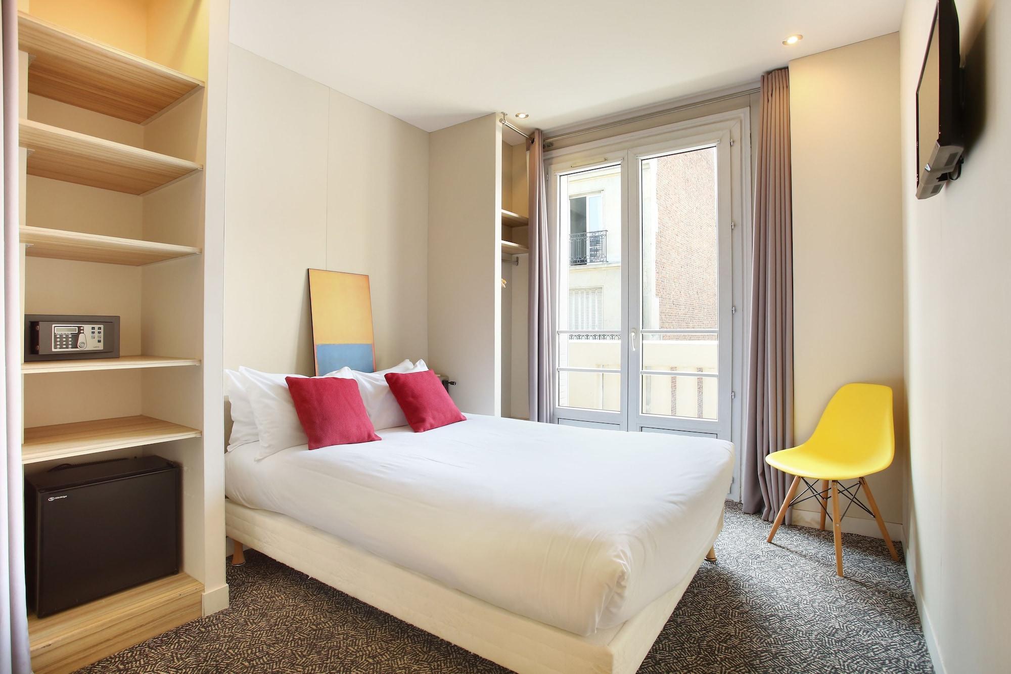 Auguste 3* Paris