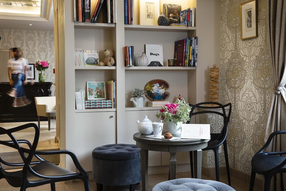 Hotel Grand Des Balcons 2*