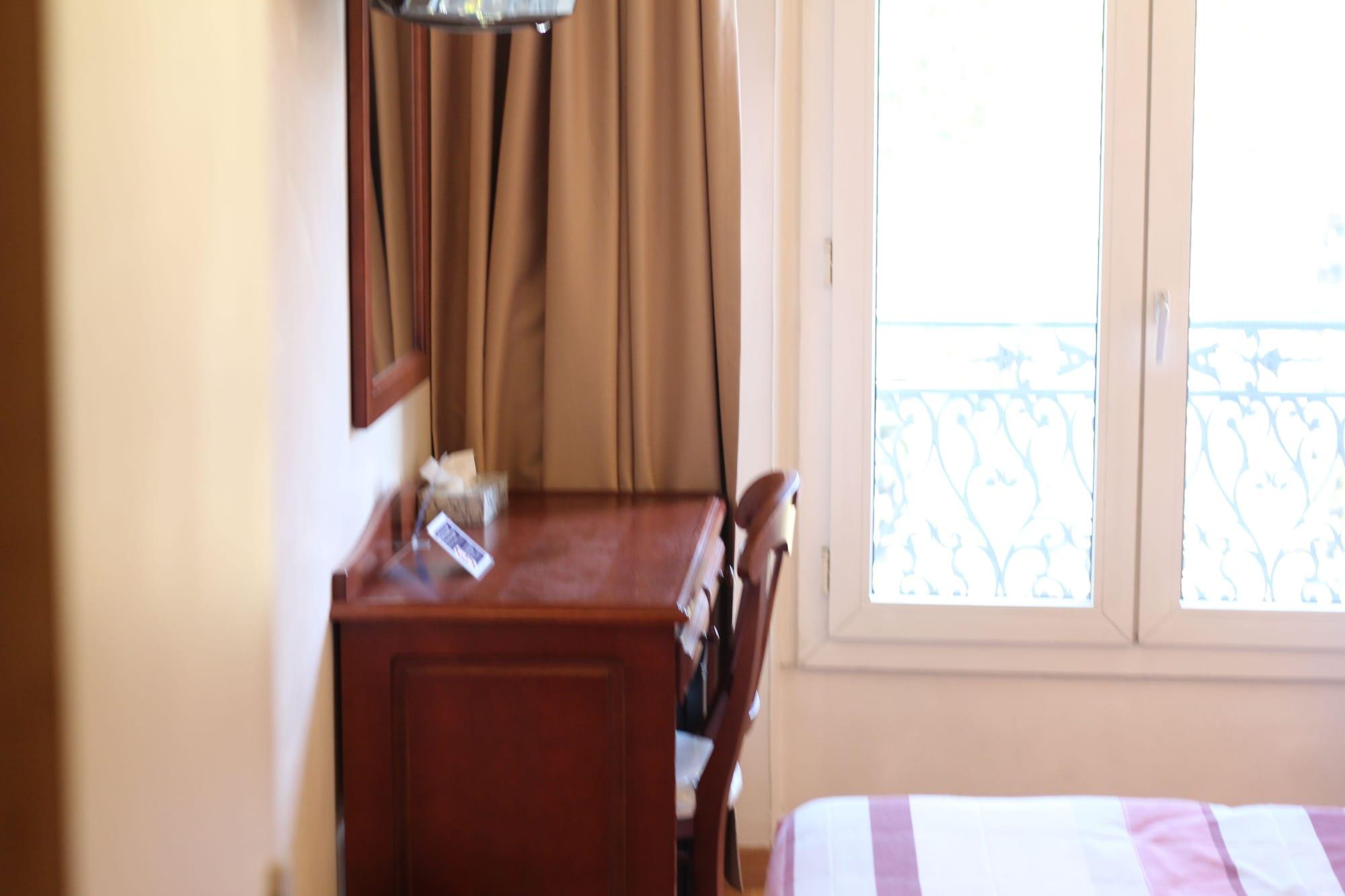 Hotel Cosmotel 3*
