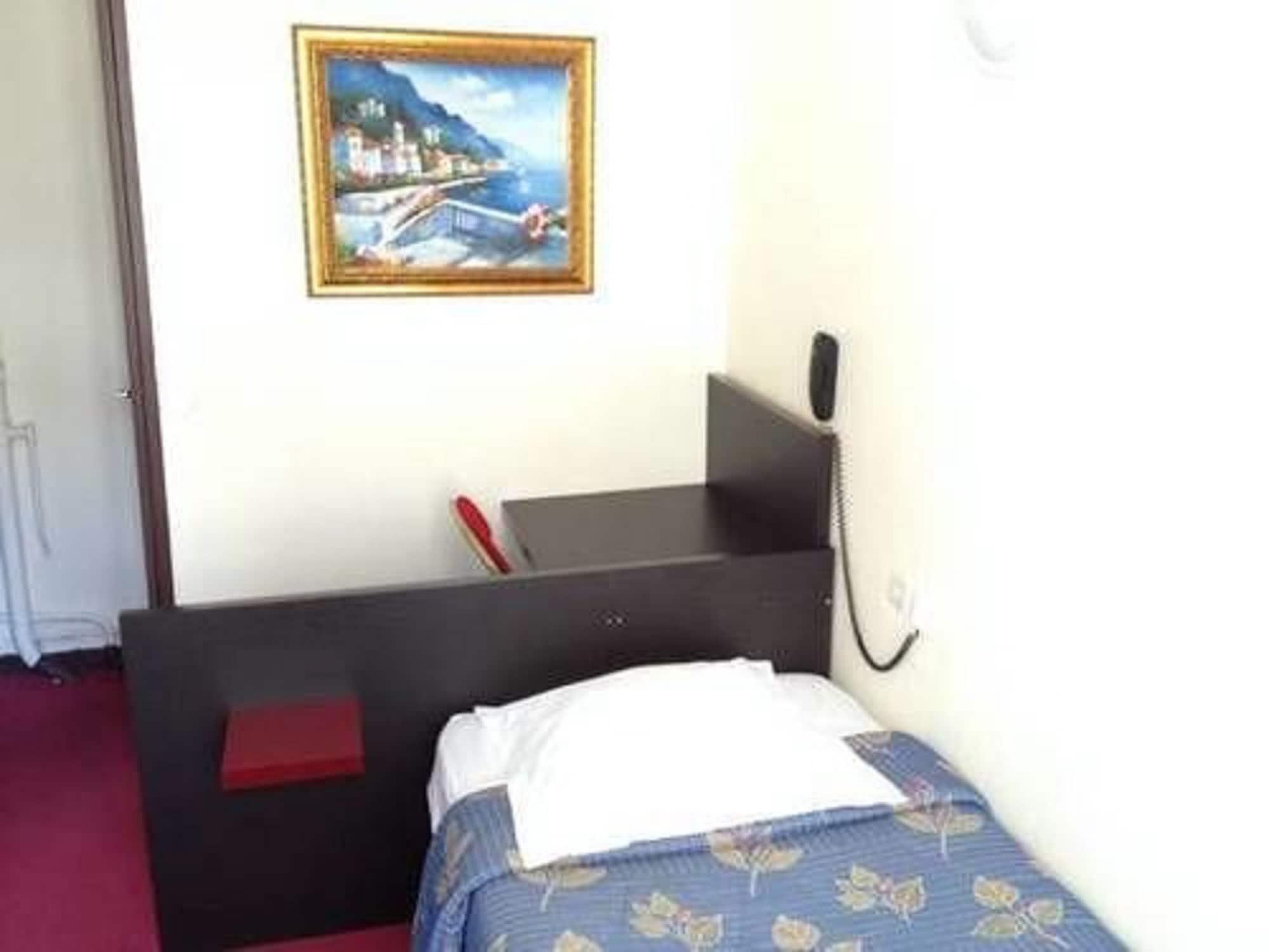 Hotel Vintimille 2*