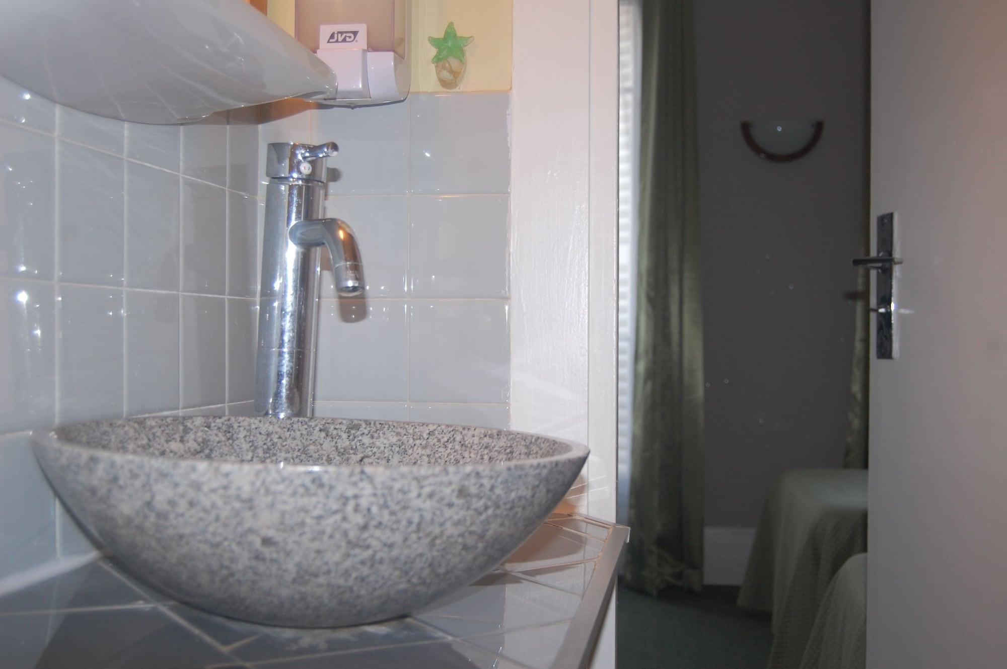 Jean Bart Hotel Paris
