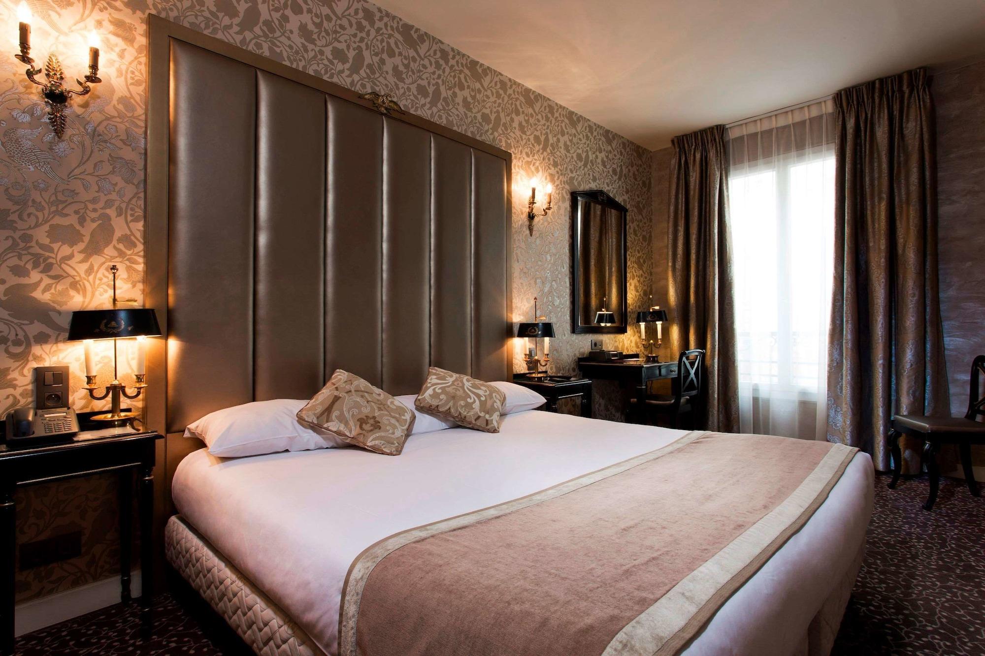 De L'empereur By Malone Hotel