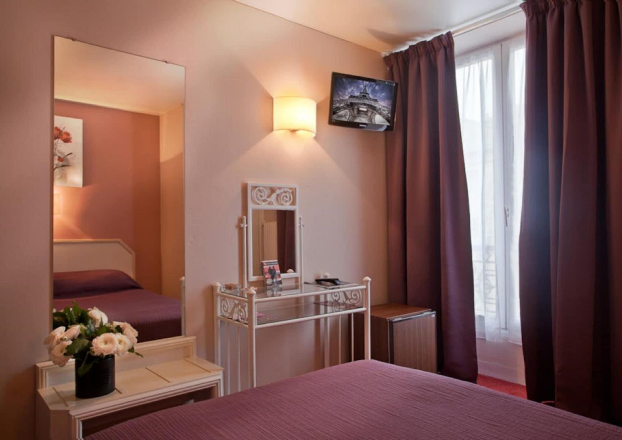 Hotel De L'alma 3*