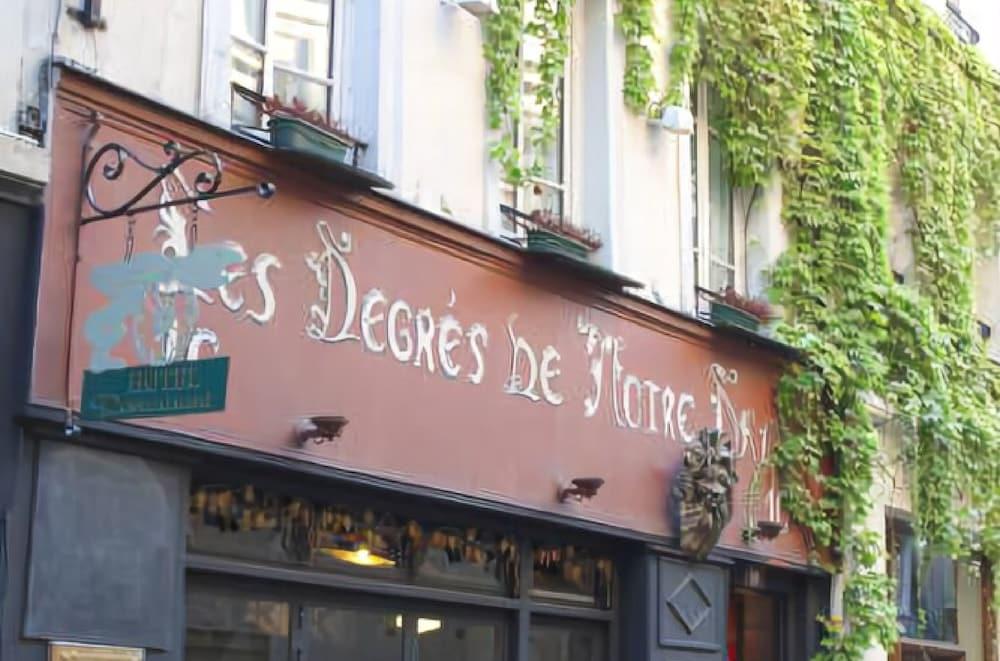 Hotel Les Degrés De Notre Dame Paris