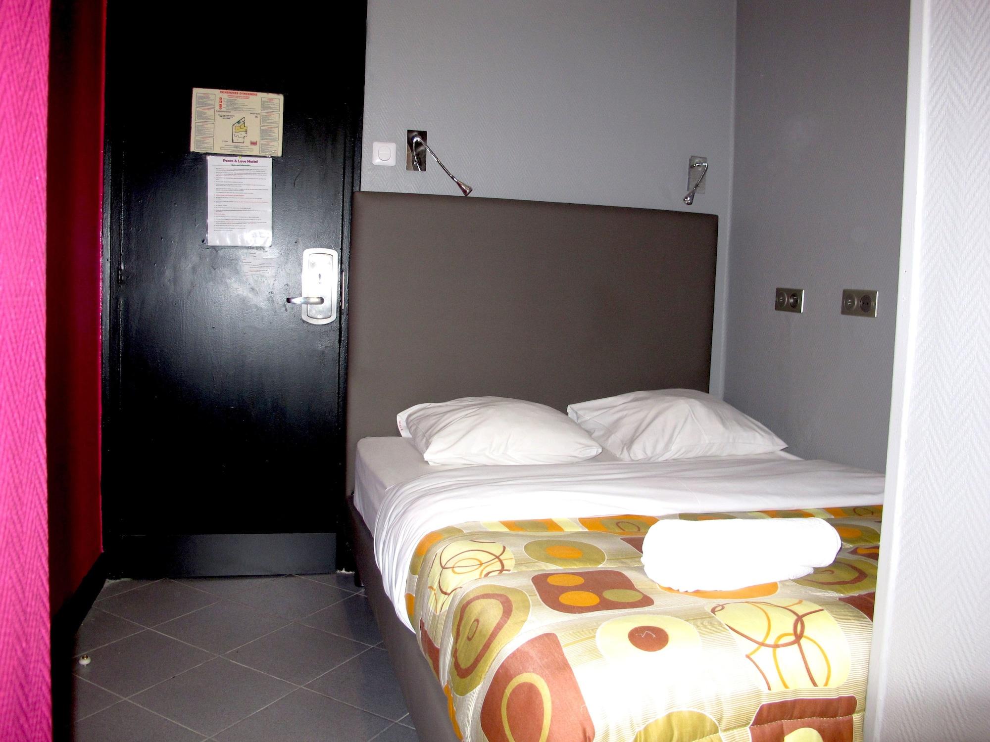 Peace&love Hostel *