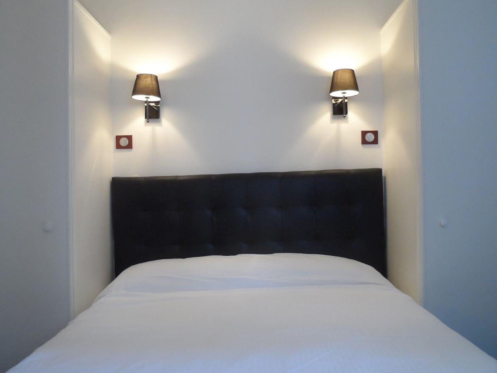 Hotel Prince Monceau Paris