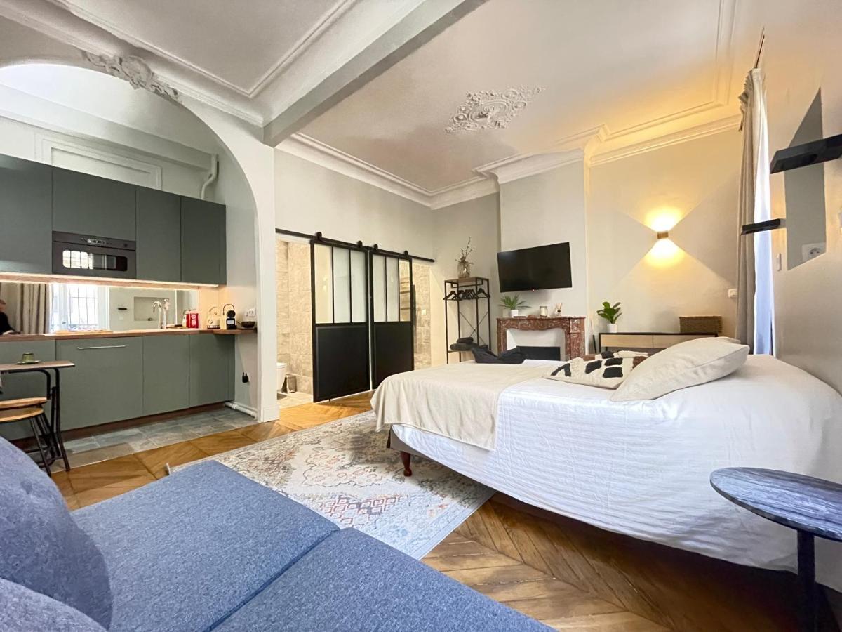 Cozy Studio Champs Elysee Arc De Triomphe 2 Apartment *