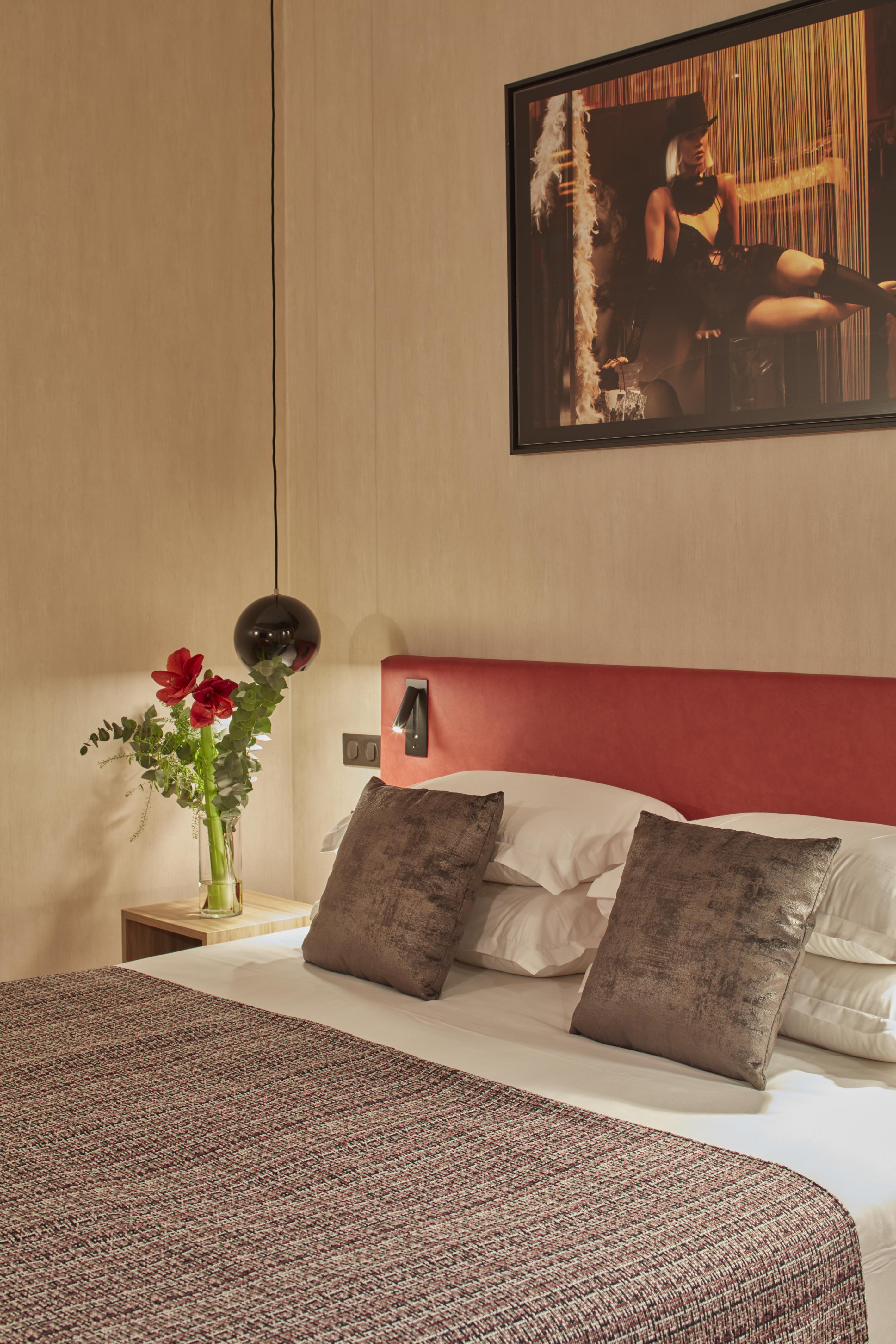 Hotel Atmospheres Paris