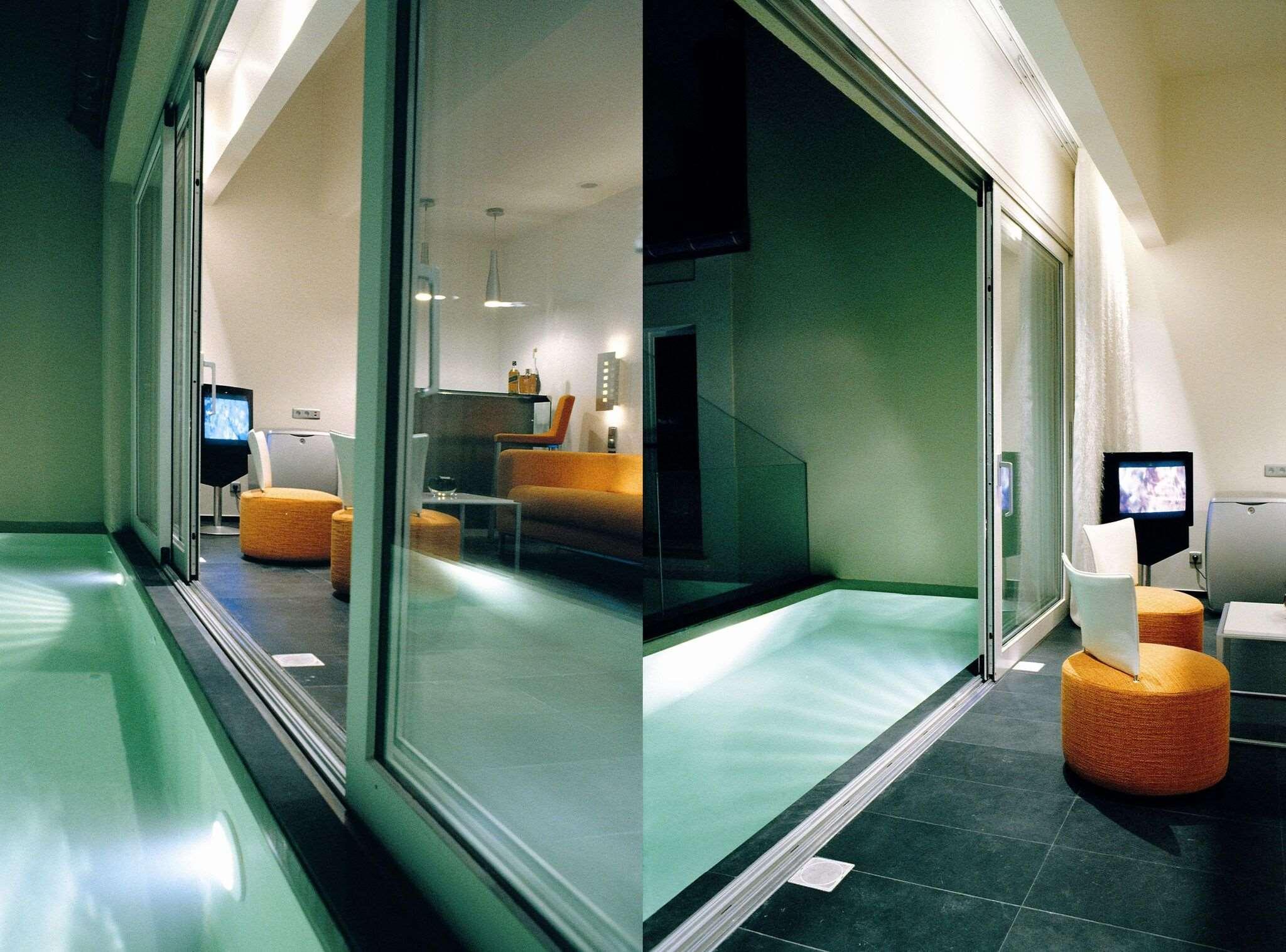 1k Hotel Paris