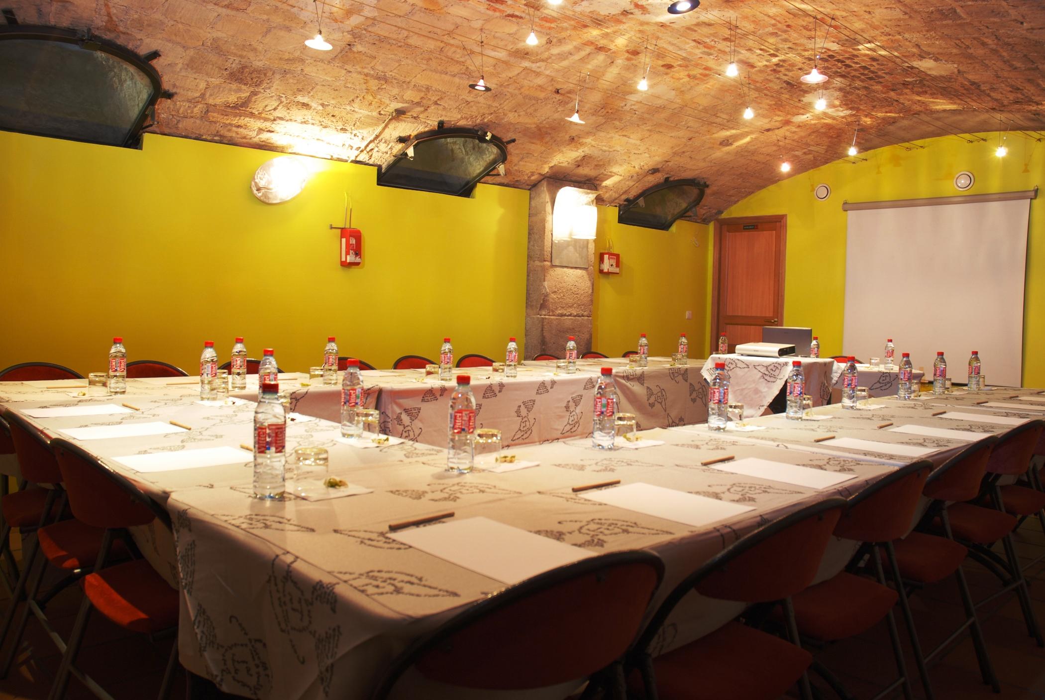 Hotel Claret Bercy 3*
