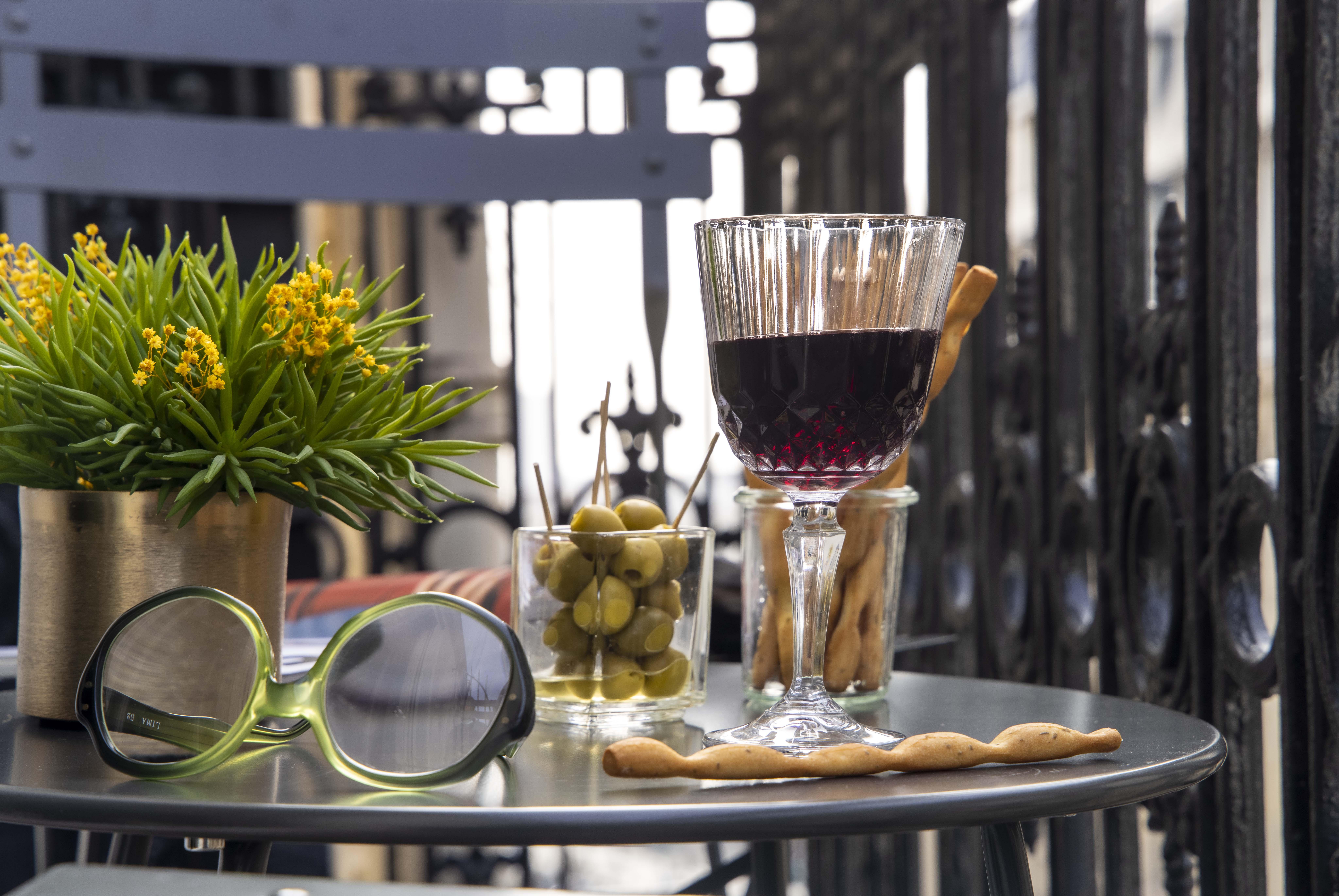 Hotel Philéas Lazare&spa Paris