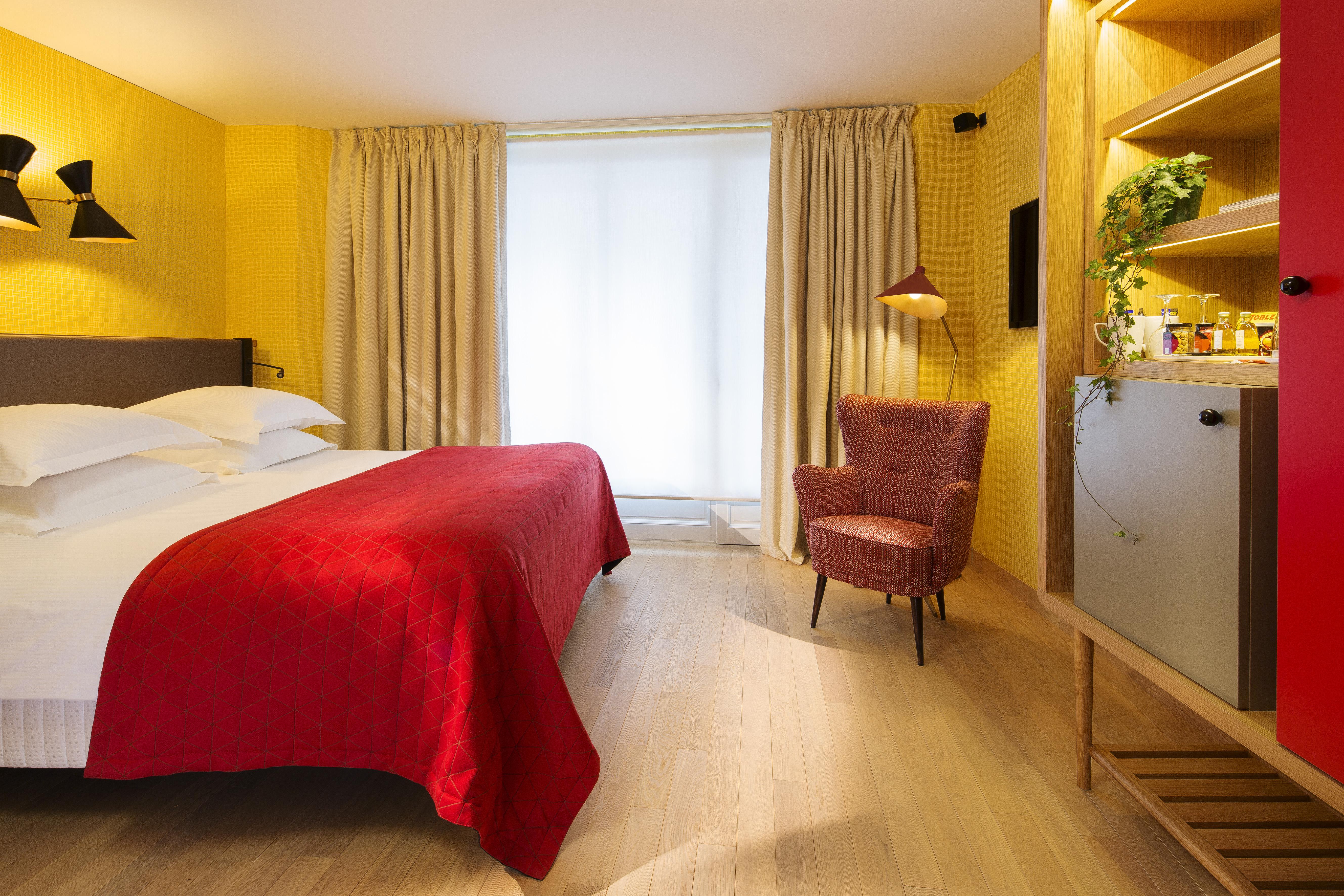 Artus 4* Paris