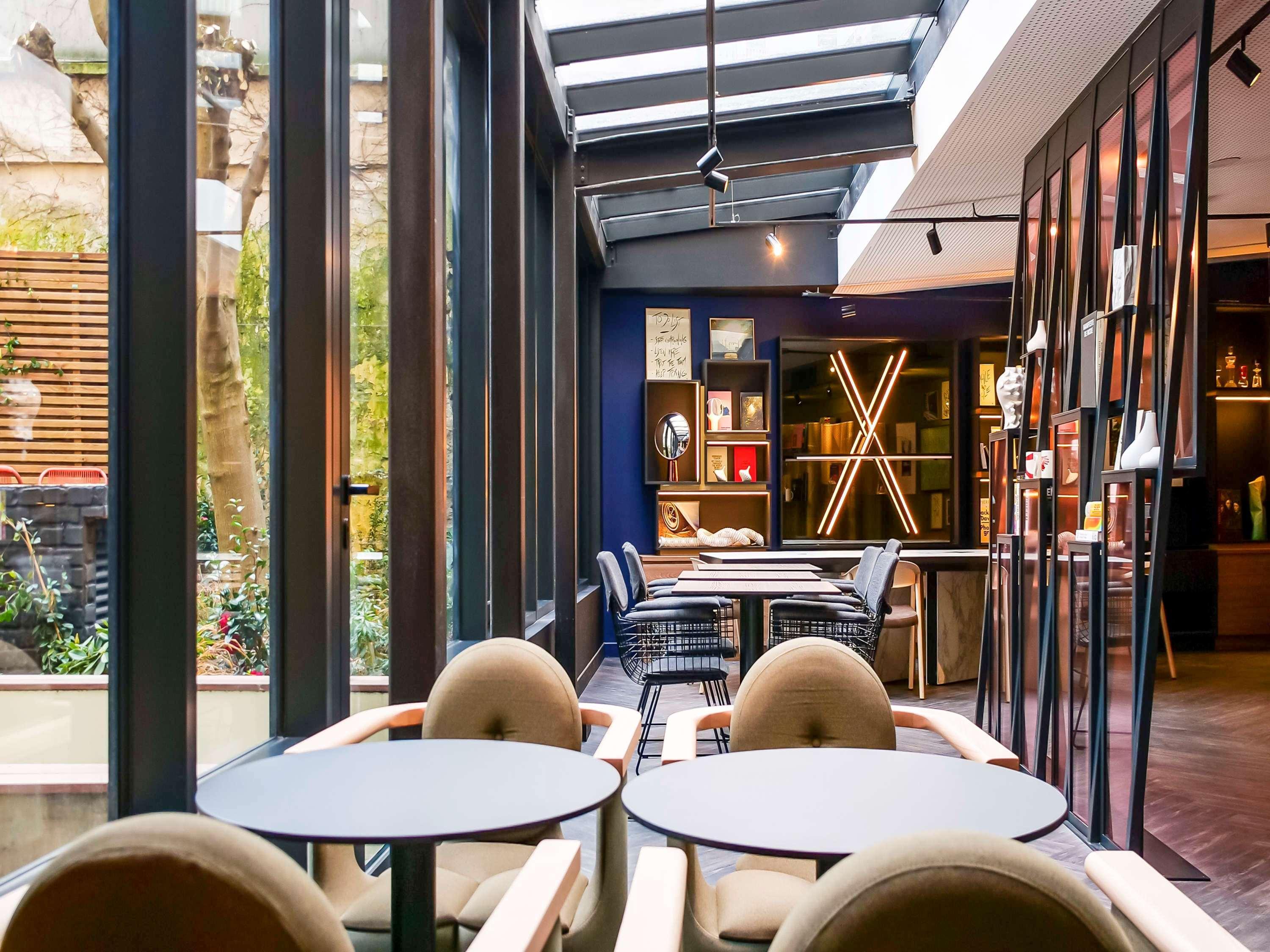 Tribe Batignolles 4*