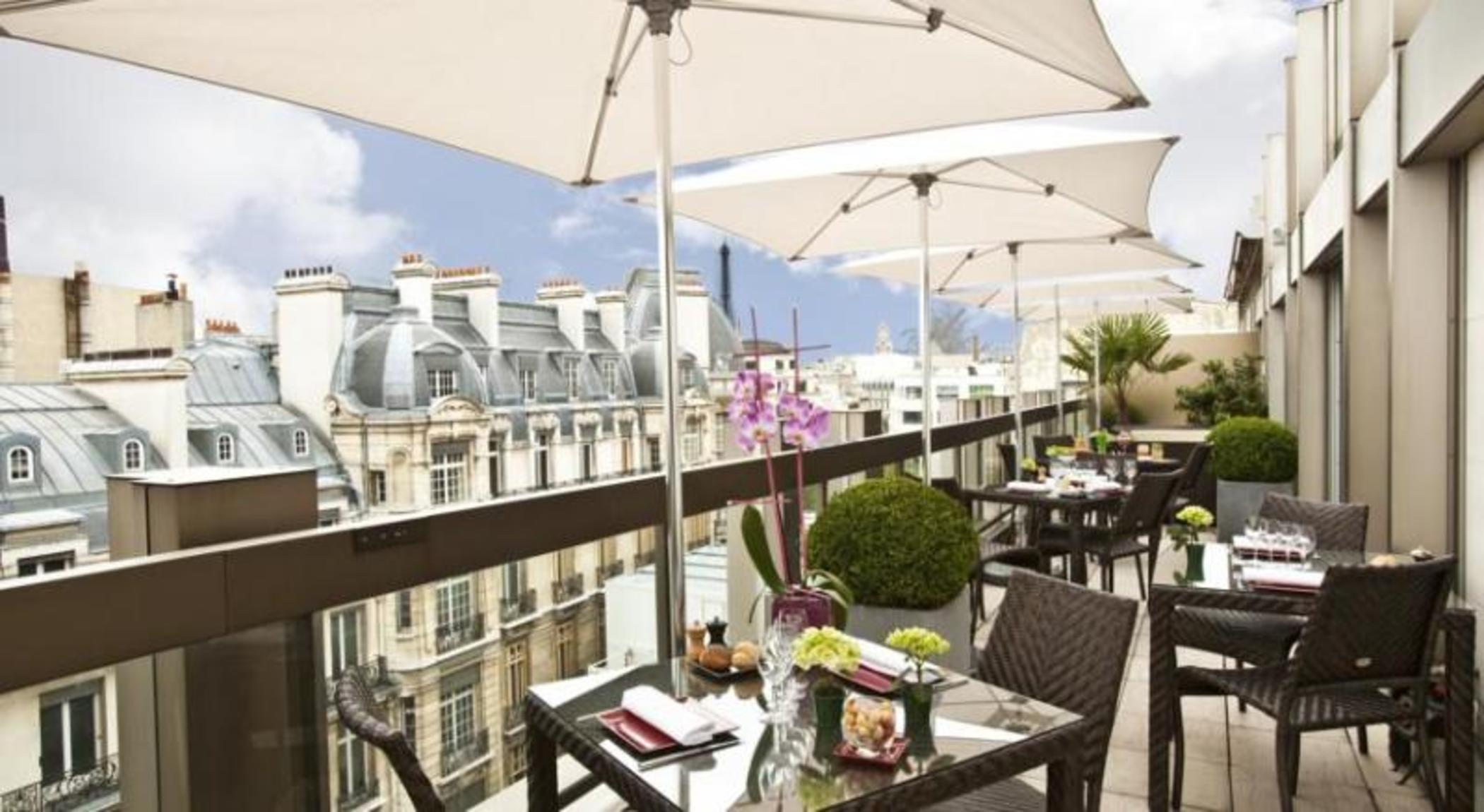 Hotel Warwick Champs-elysees 4*