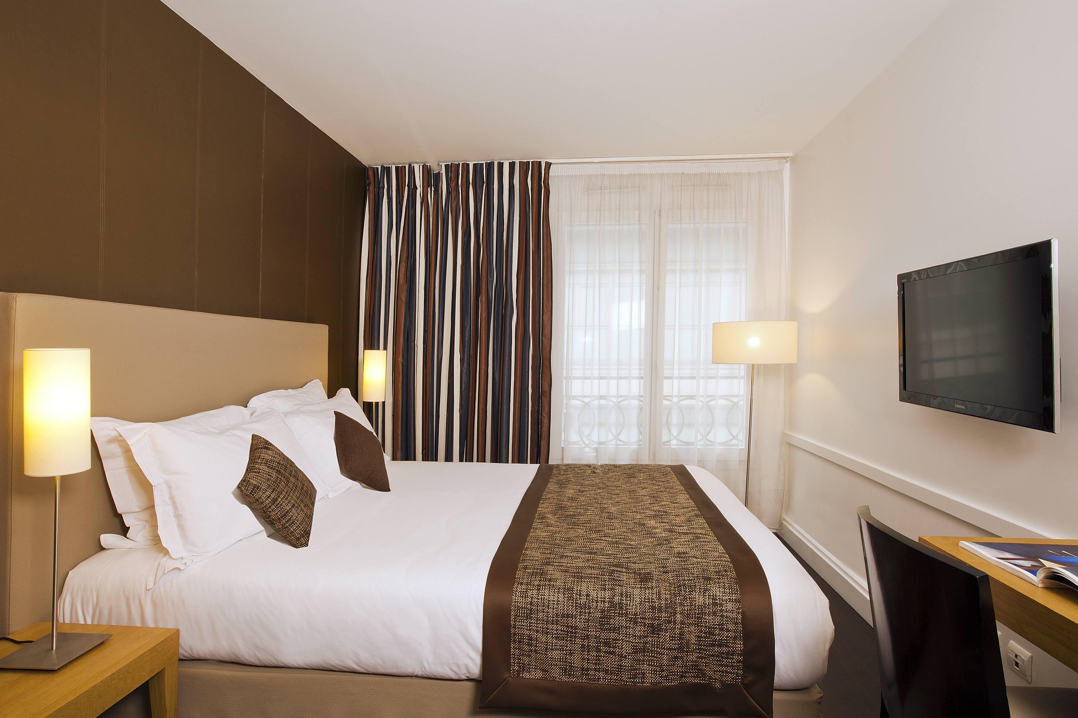 Residhome Opera 4*