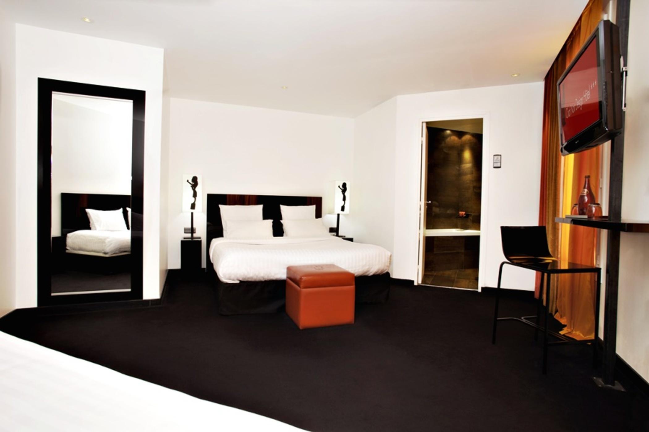 Le Noir Hotel