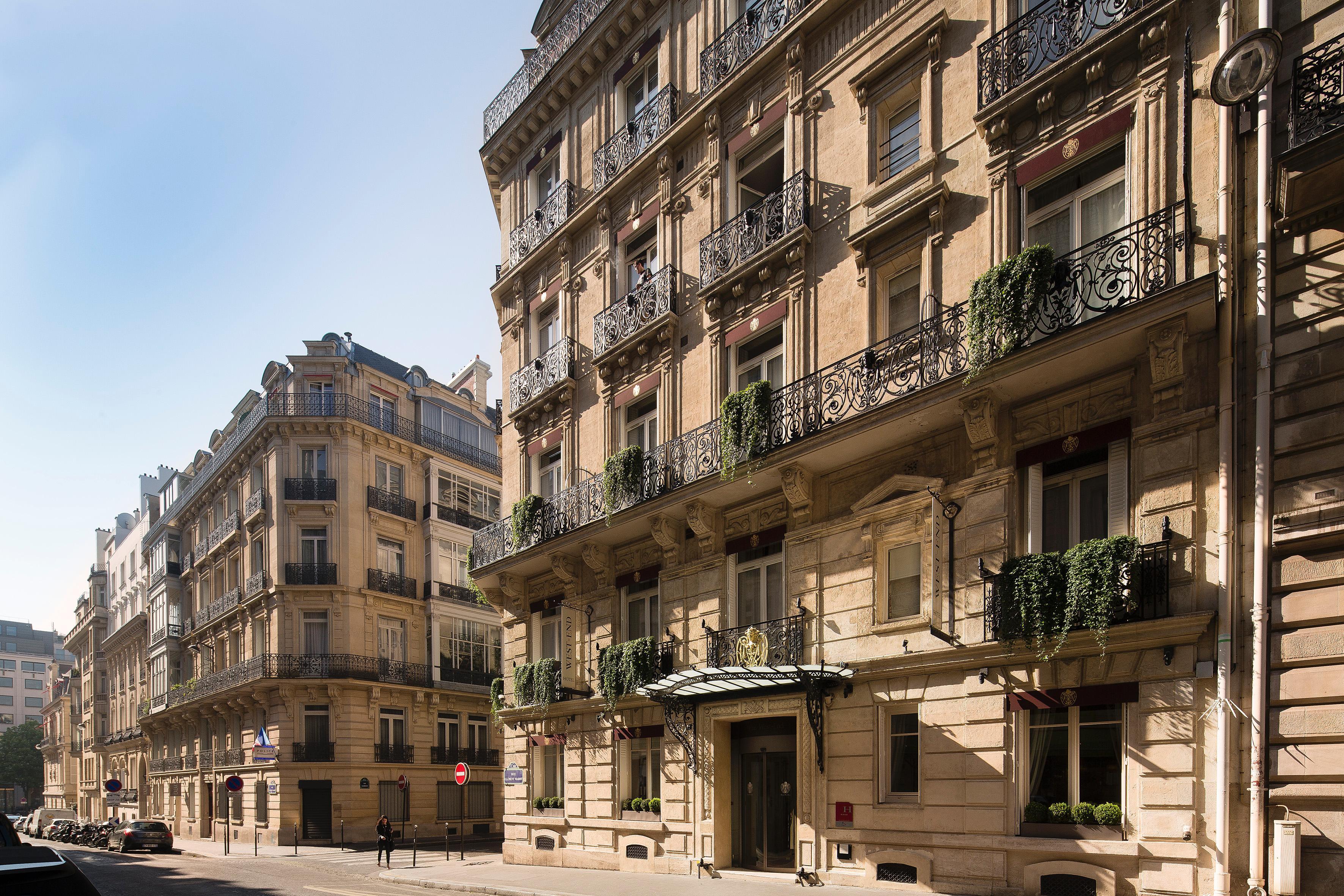 West End Paris