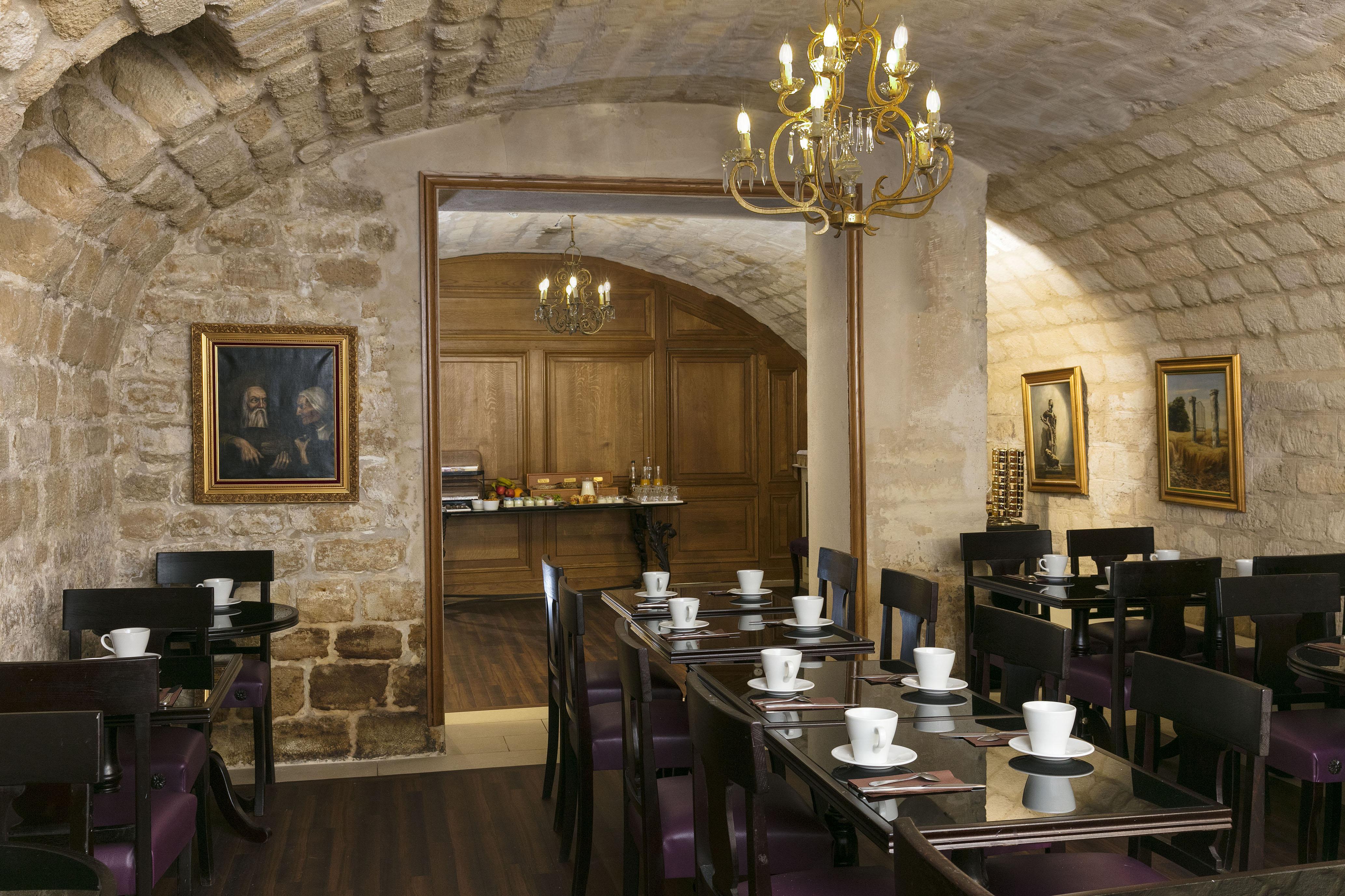 Serotel Lutèce Hotel Paris