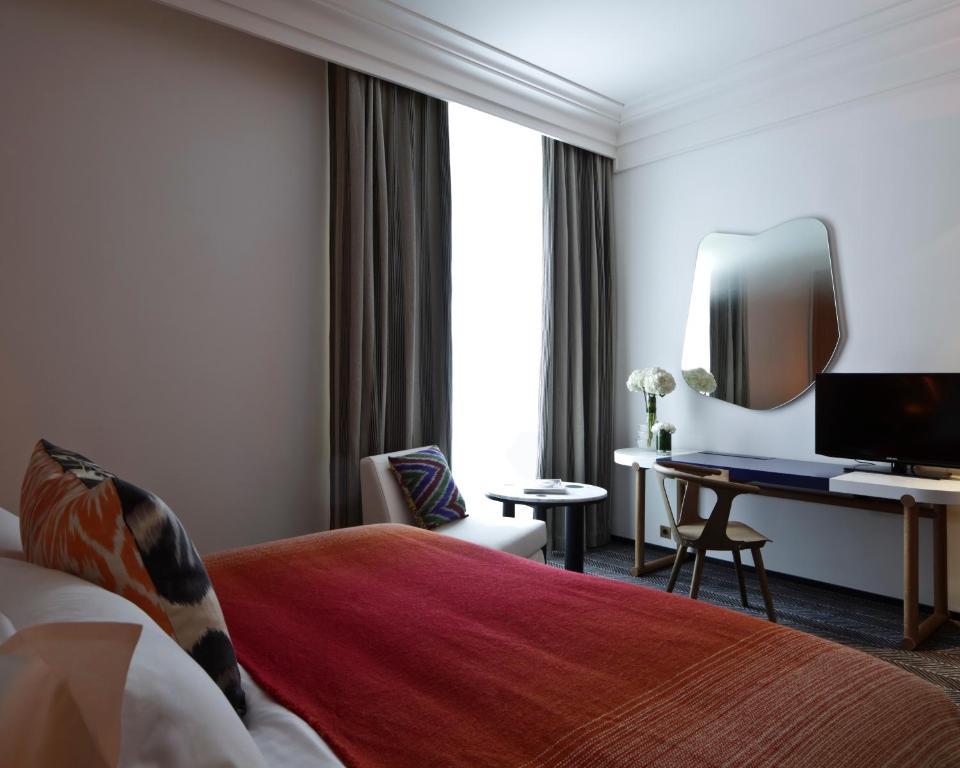 Vernet Champs Elysees Hotel
