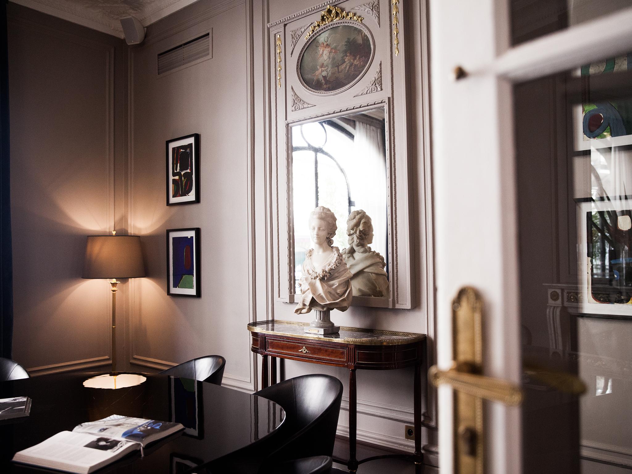 Vernet Champs Elysees Hotel