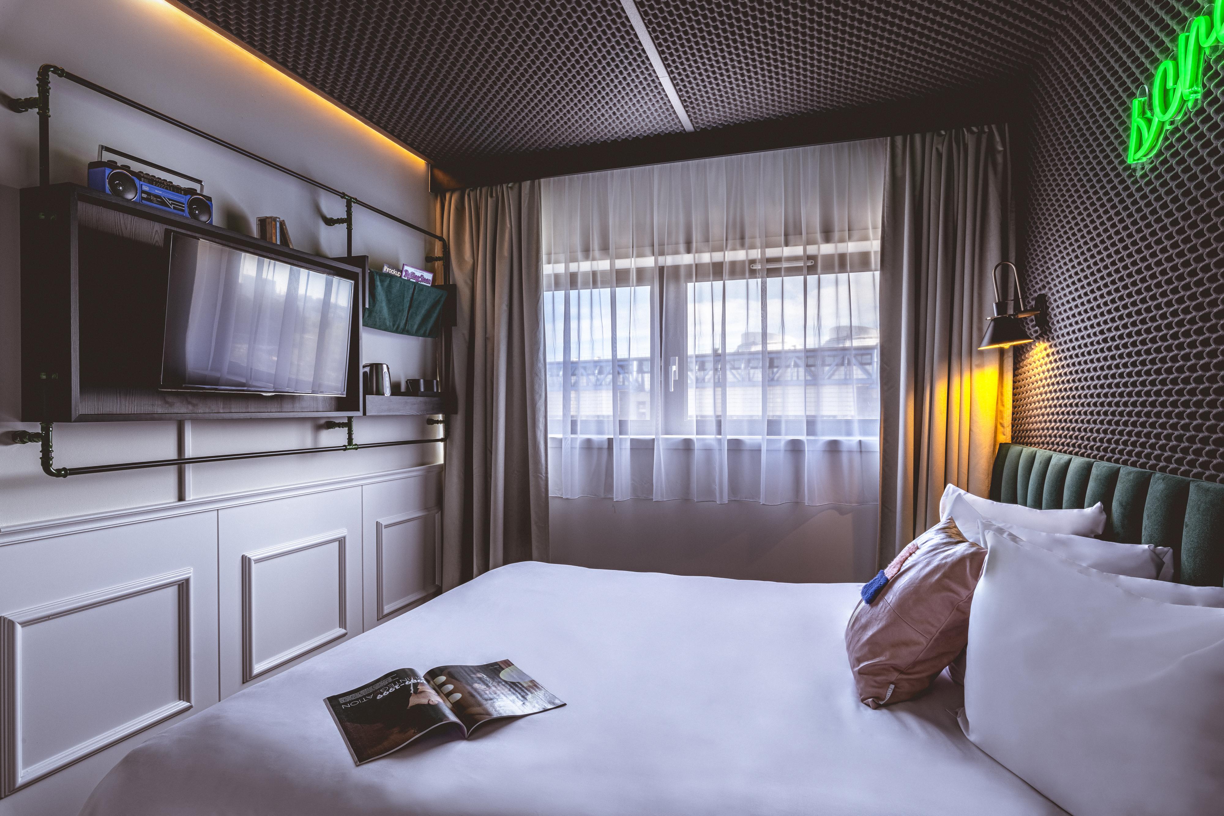 The Remix 4* Paris