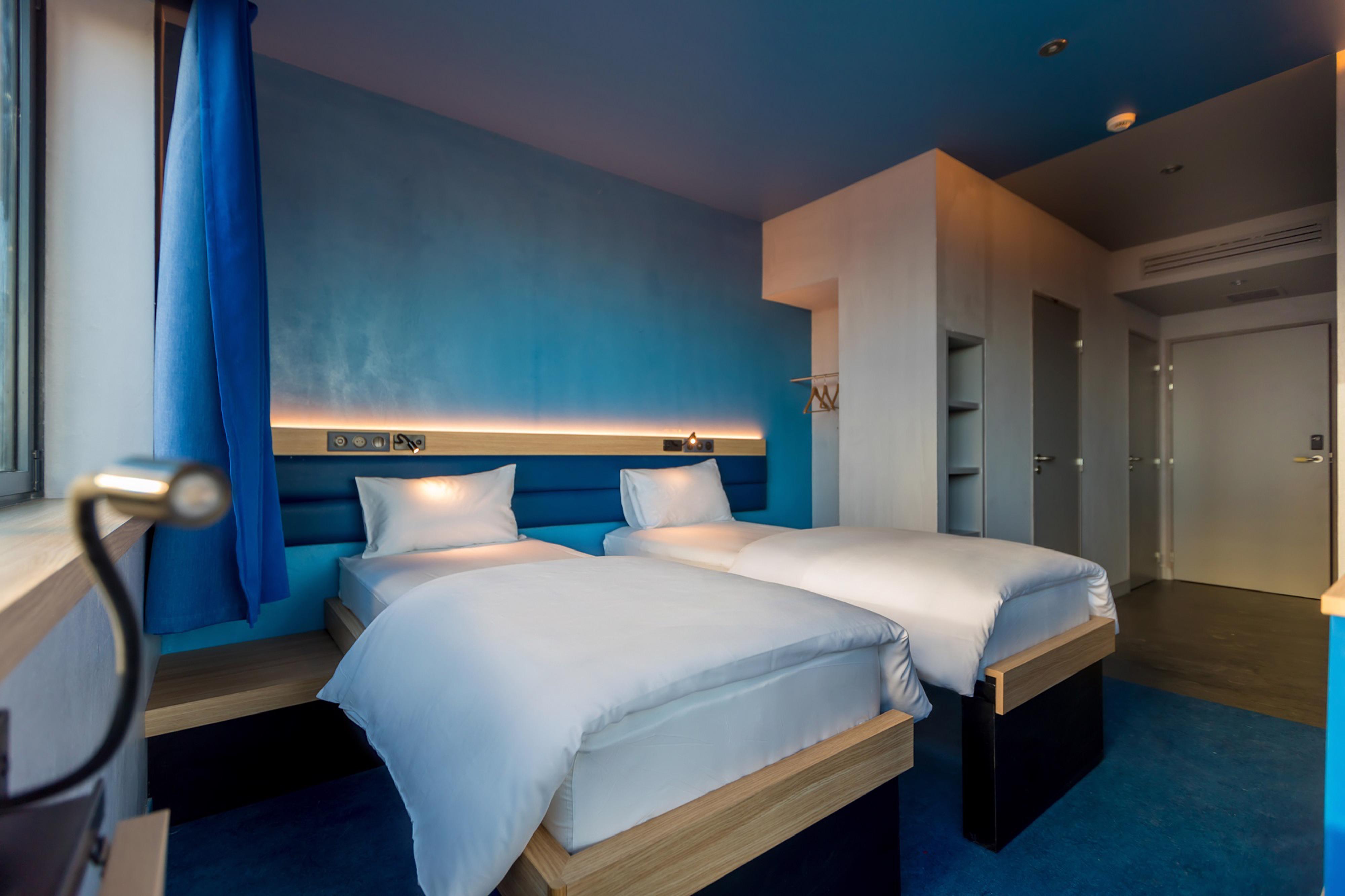 Yooma Urban Tour Eiffel Hotel 3*
