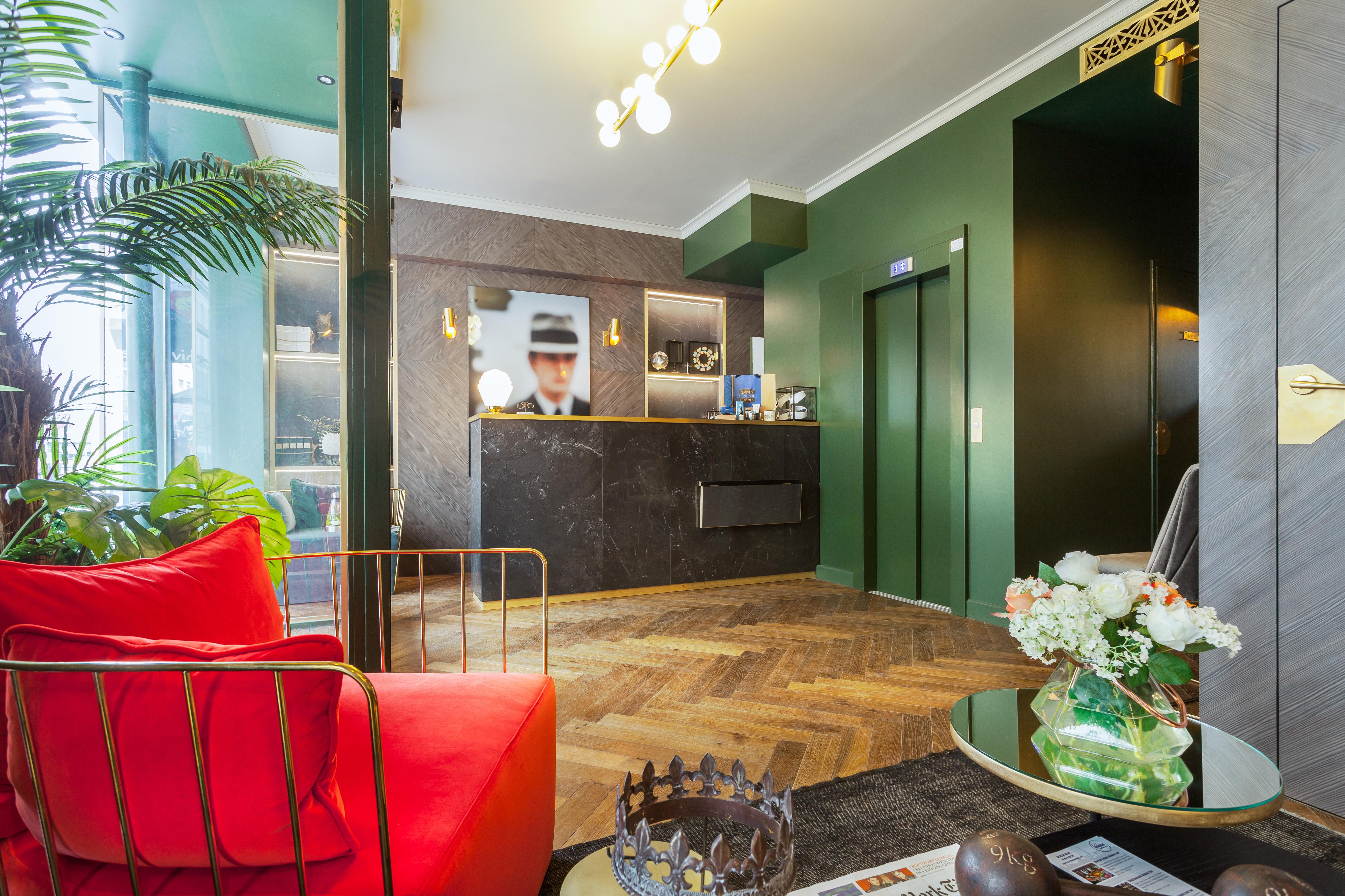 Handsome Hotel Paris