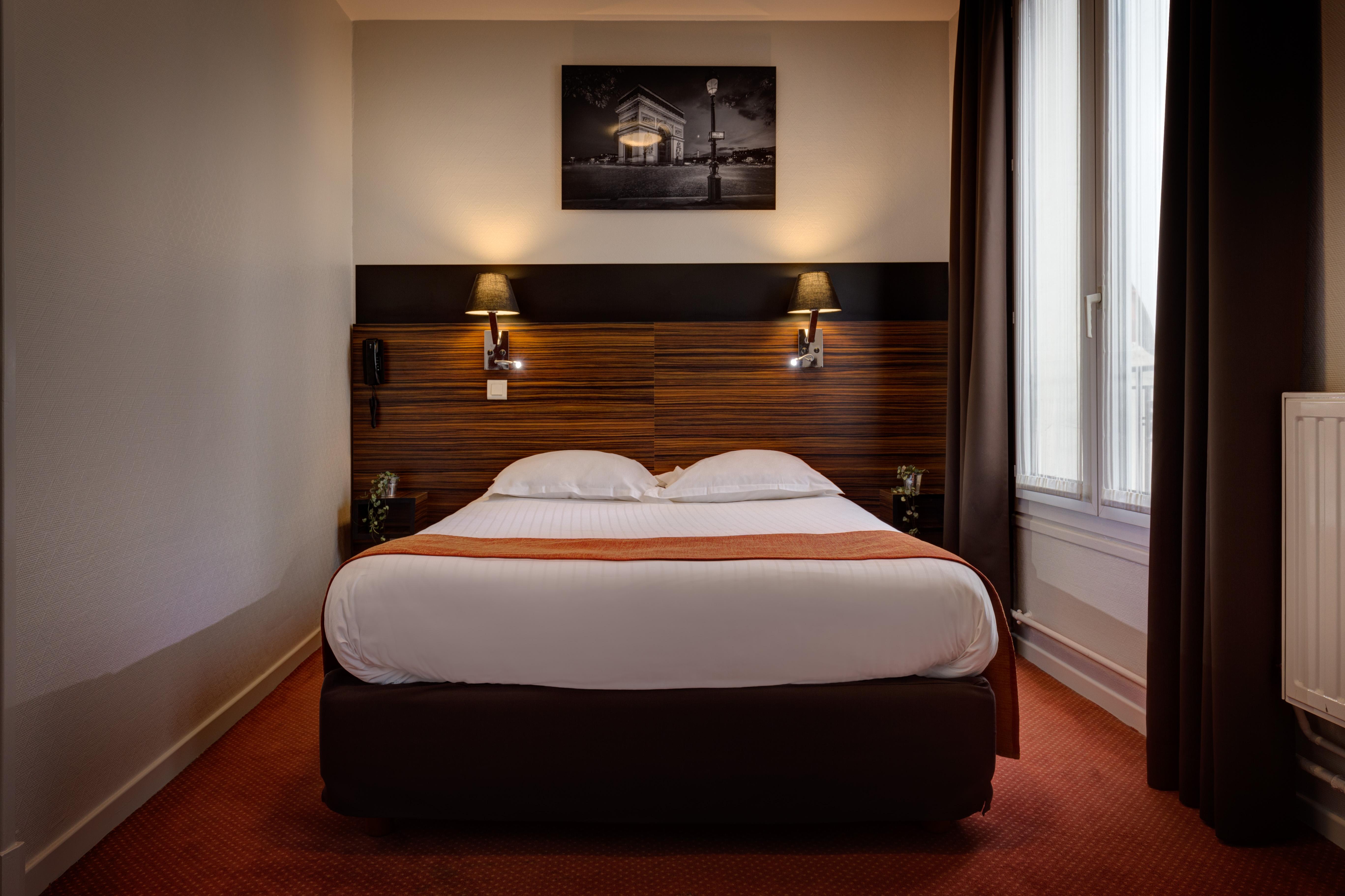 Léna Hotel Paris