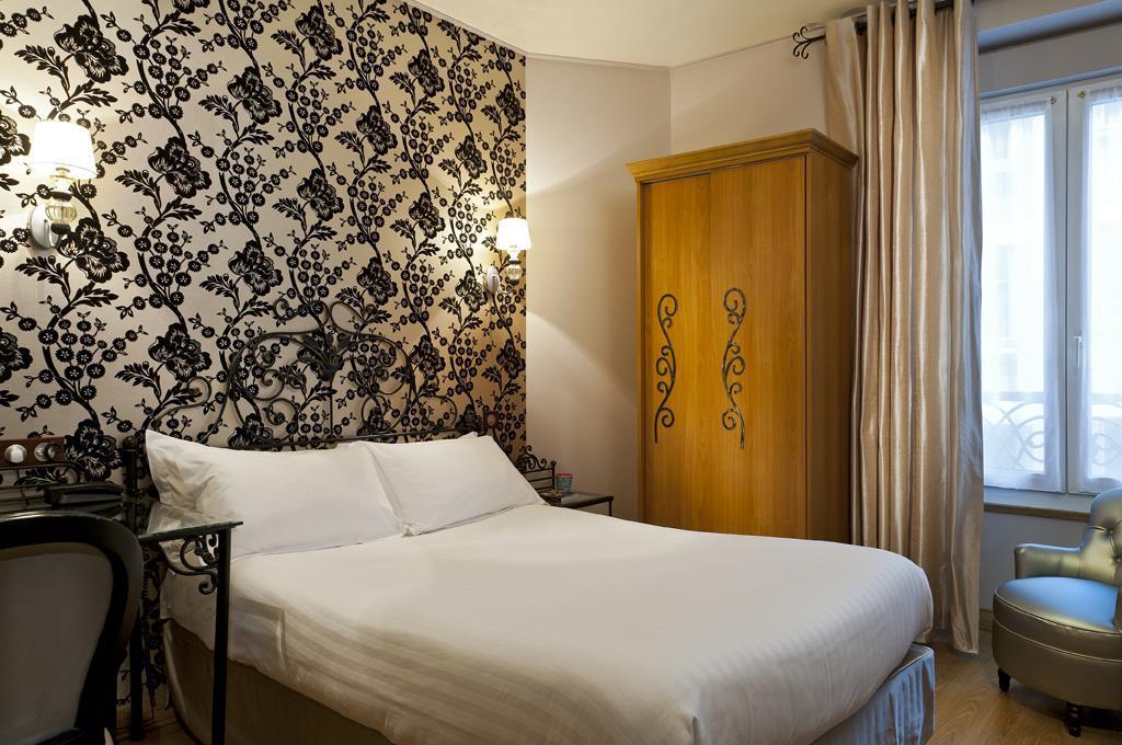 Hotel Aurore Gare De Lyon 3*