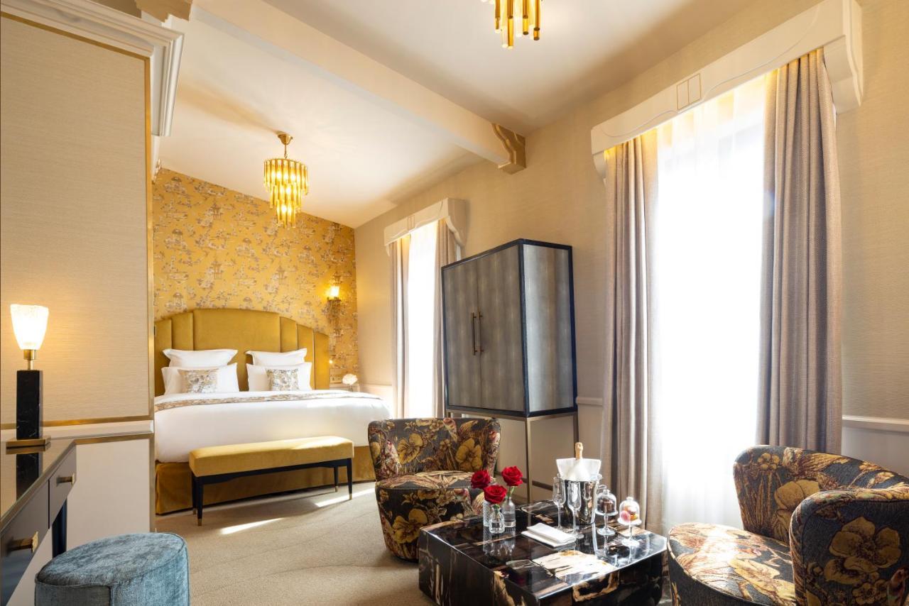 Manolita 5* Paris