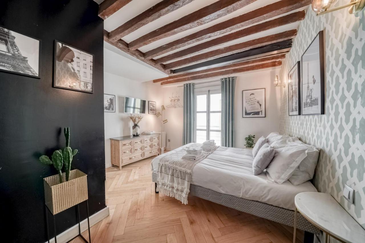Appartement Amazing Historical Parisien Loft Next To Louvre Area ! *