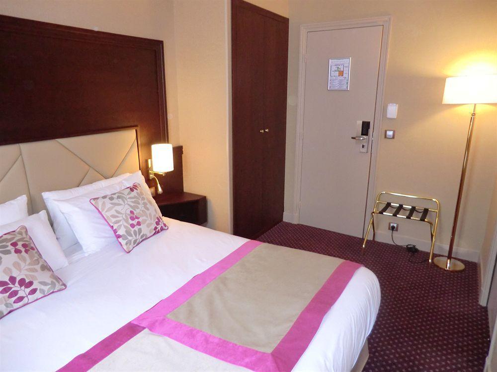 Hotel Gustave Paris
